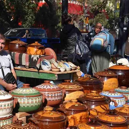 Artistic Flat In Center For Business&pleasure Trips