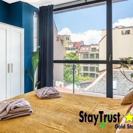 Artistic Flat In Center For Business&pleasure Trips * ソフィア