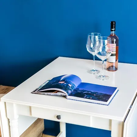 Artistic Flat In Center For Business&pleasure Trips * Σόφια