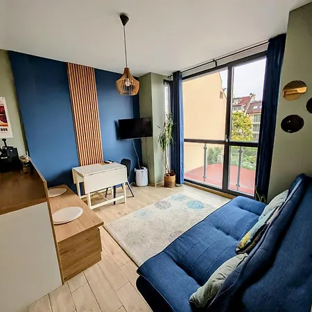 Artistic Flat In Center For Business&pleasure Trips صوفيا