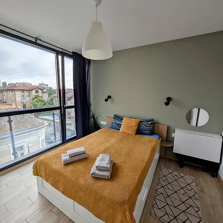 Artistic Flat In Center For Business&pleasure Trips صوفيا
